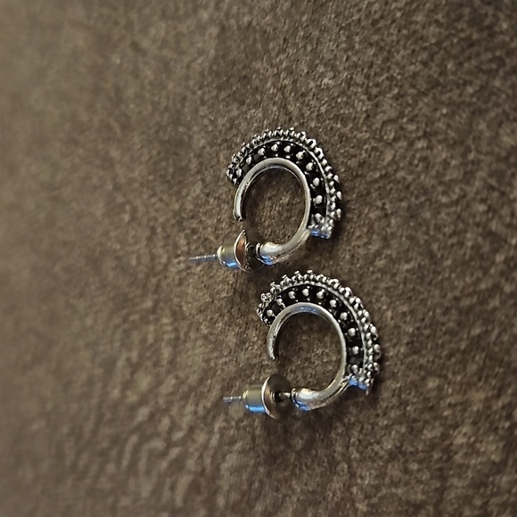 3/$30 Crescent Lace Stainless Steel Hoop Post Earrings - Picture 3 of 4